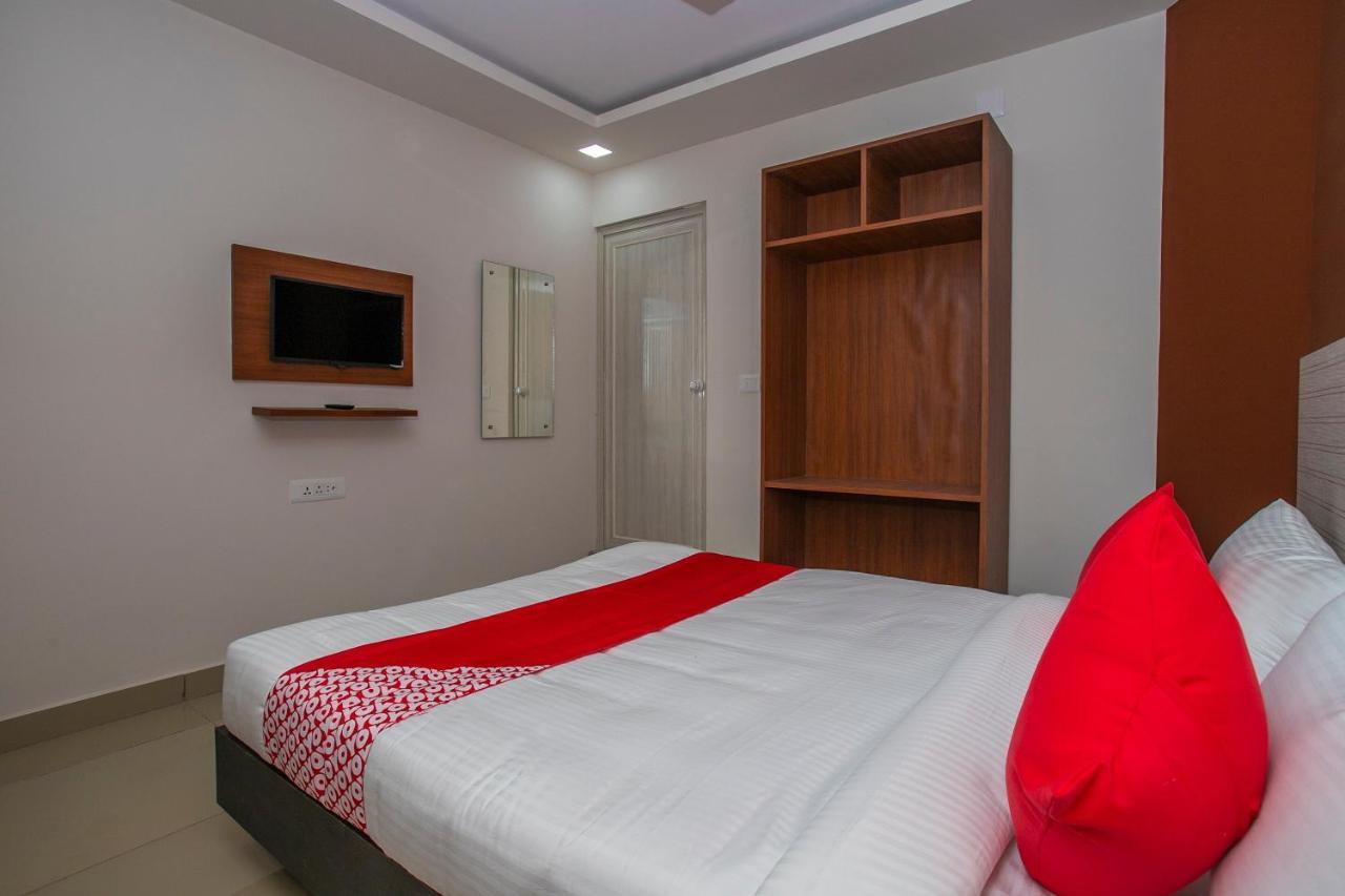 Hotel O Varcity Phi Premium Pavilion ,Above Hdfc Bank ,Near Anjaneya Temple Madiwala, Hosur Main R Bengalúr Exteriér fotografie