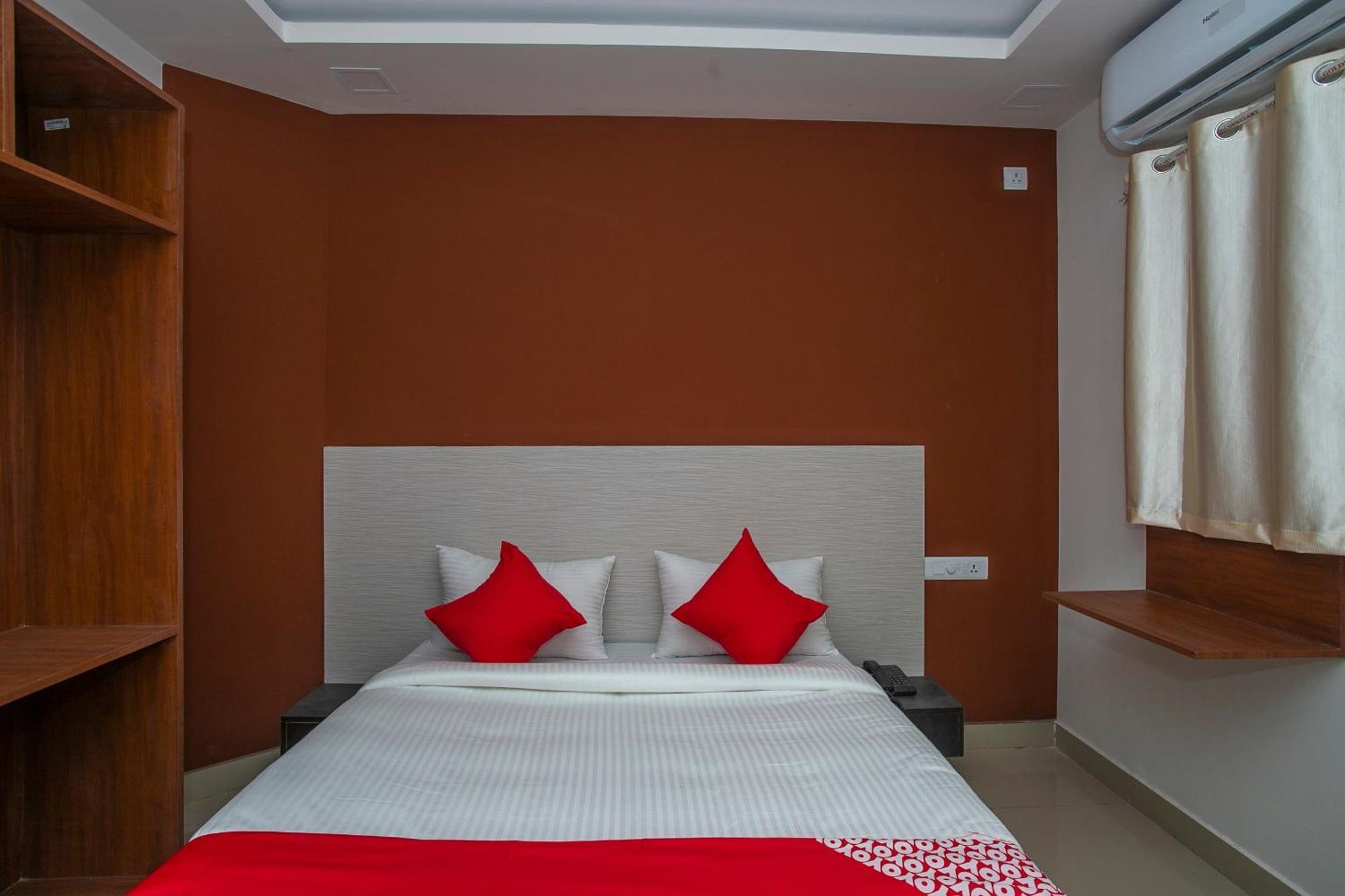 Hotel O Varcity Phi Premium Pavilion ,Above Hdfc Bank ,Near Anjaneya Temple Madiwala, Hosur Main R Bengalúr Exteriér fotografie